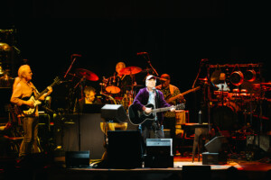 Paul Simon Midland Theatre 13