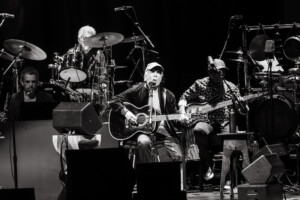 Paul Simon Midland Theatre 28