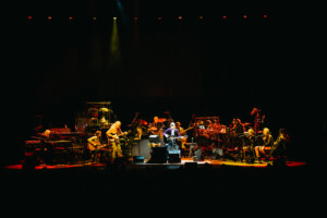 Paul Simon Midland Theatre 15