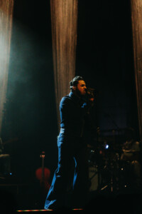 Leon Bridges Midland Theatre 18