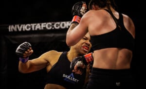 Invictafc62 72