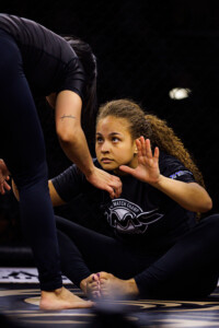 Invictafc62 8