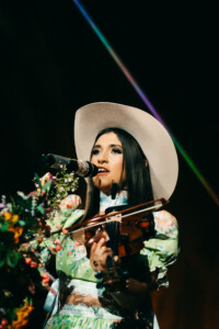 Sierra Ferrell Midland Theatre 5