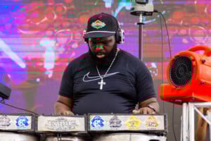 Monster Silent Disco 12