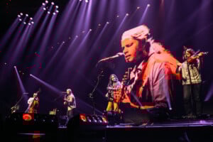 061225 Billystrings 12