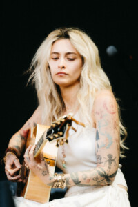Paris Jackson Starlight Theatre 10