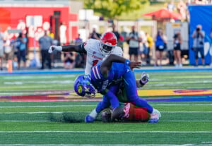 Ku Vs Fresno St Aug 22 130
