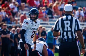Ku Football Vs Cincy Sept 27th 82