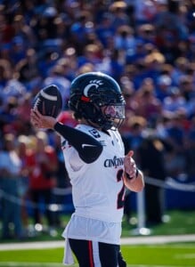 Ku Football Vs Cincy Sept 27th 1