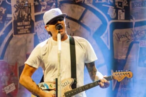 Blink 182 25
