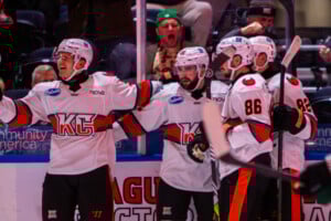 Kc Mavericks V Utah Grizzlies 12 19 25 54