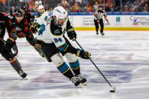 Kc Mavericks V Tahoe Knight Monsters 4 25 26 09