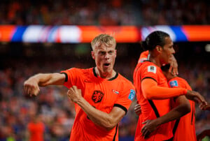 Tunisia Vs Netherlands June 25 26 95