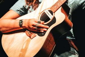 Steph Strings 5