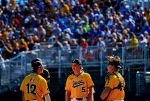 Ku V Iowa Field Of Dreams Oct 10th 26 75