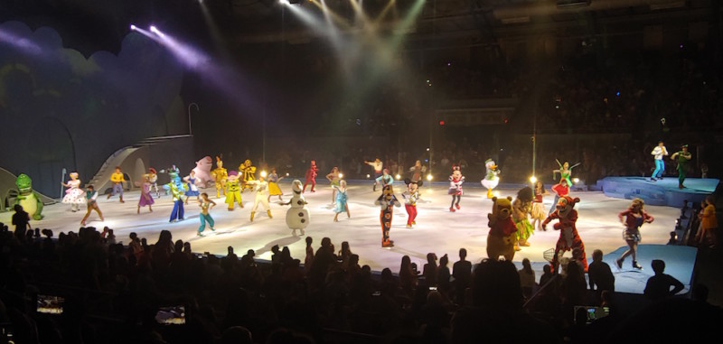 Magic and Mice at Disney on Ice - TulsaKids Magazine