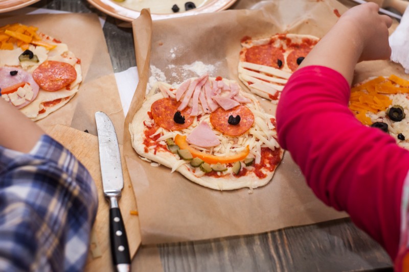 Outdoor Pizza Night: Cooking Pizza Outdoors with Kids