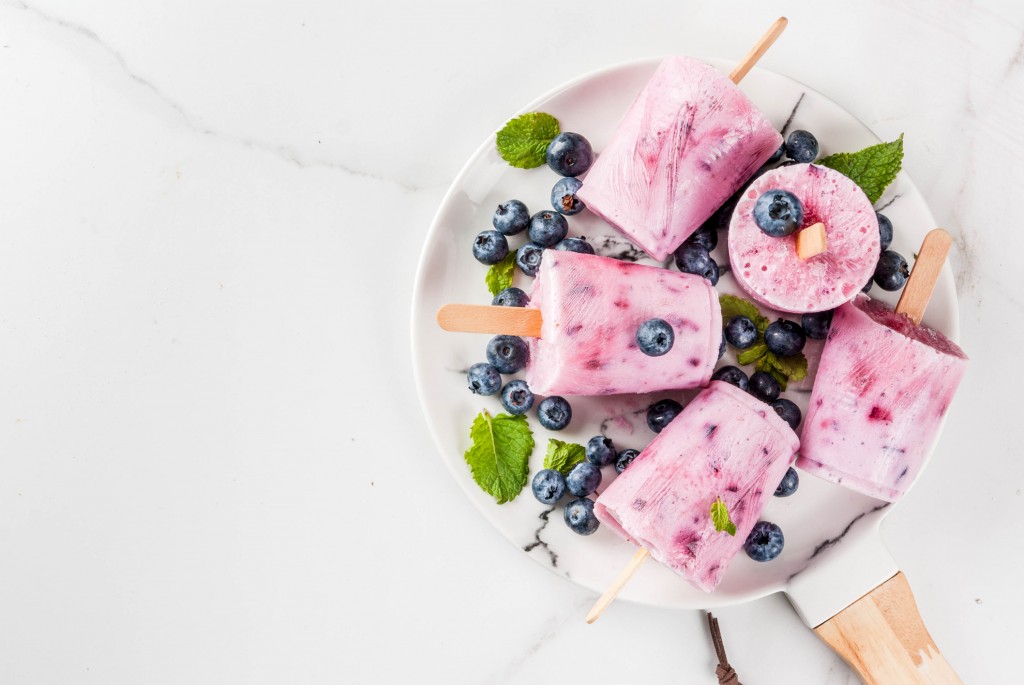 Blueberry Ice Cream Popsicles, one of our easy summer recipes for kids to help make