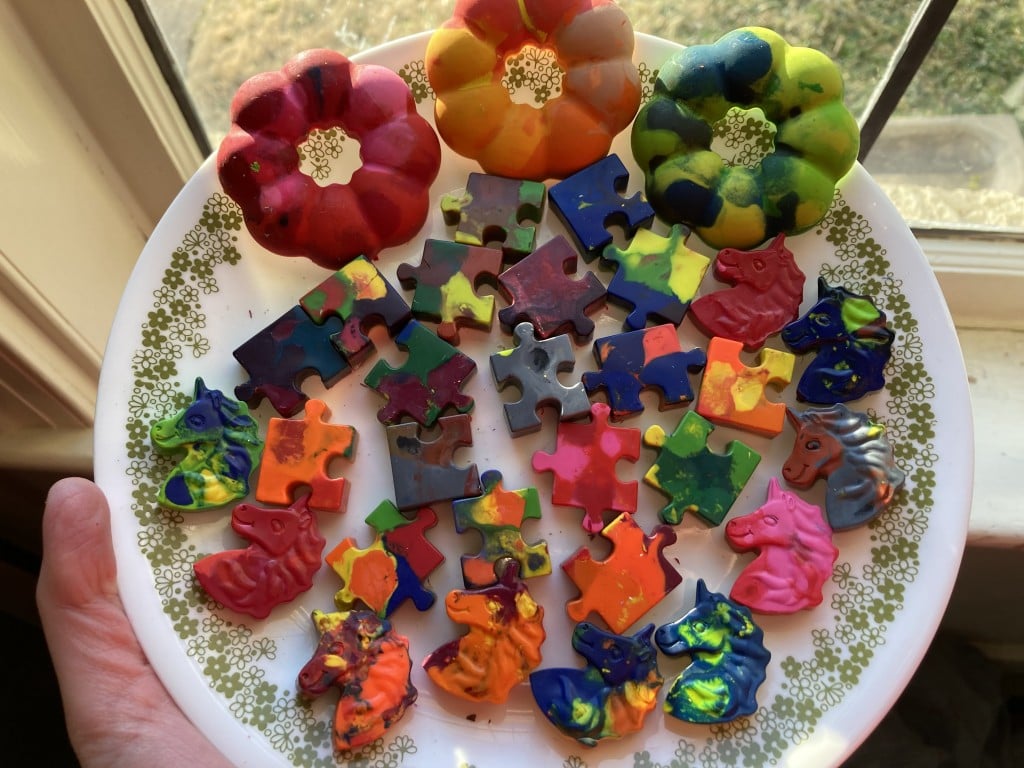 Making Crayons using molds {Craft Camp}