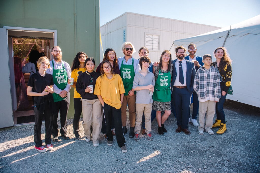 Taylor Hanson and Food on the Move participants