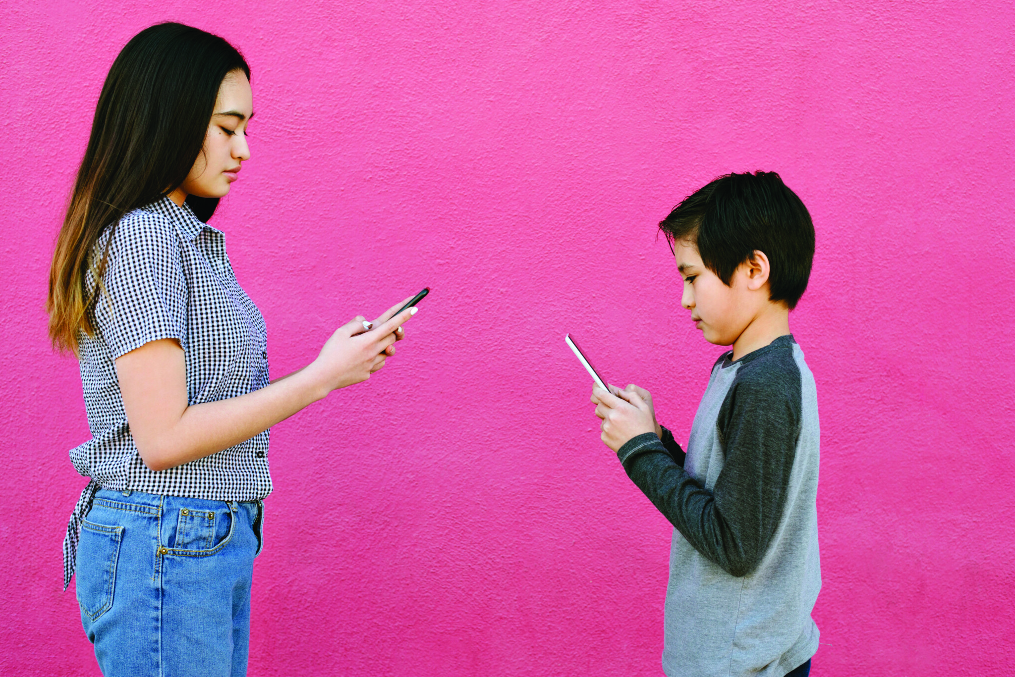 screen-time-parents-can-be-proactive-with-screen-use-tulsakids-magazine