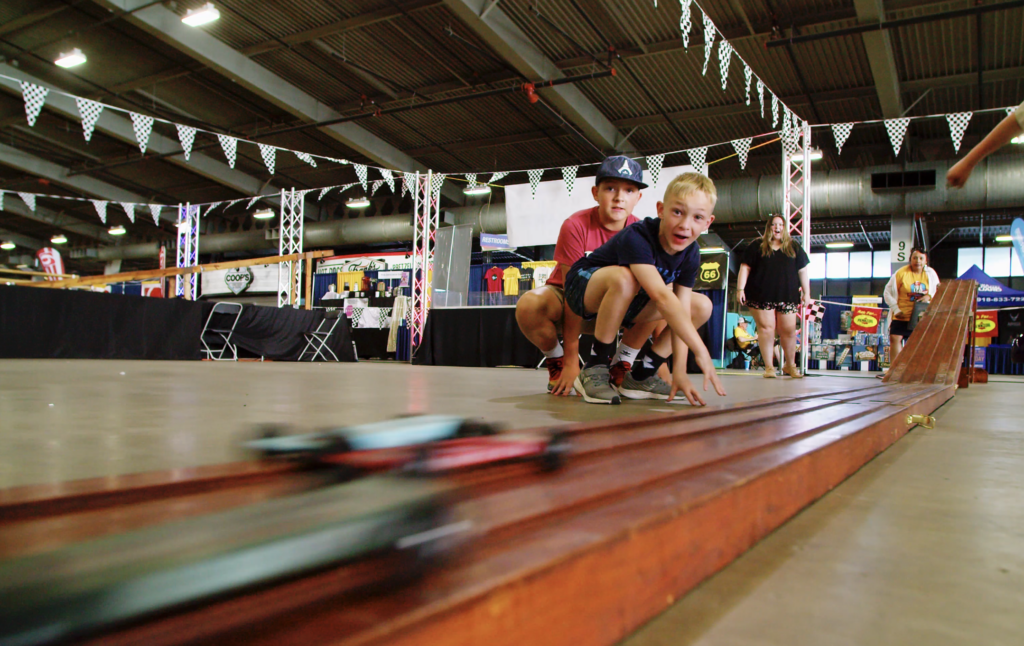pinewood derby at aaa route 66 road fest