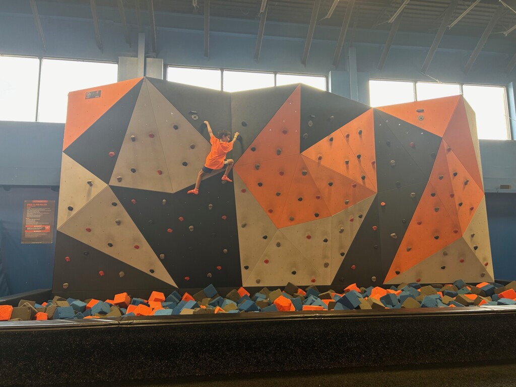 climbing wall at sky zone tulsa