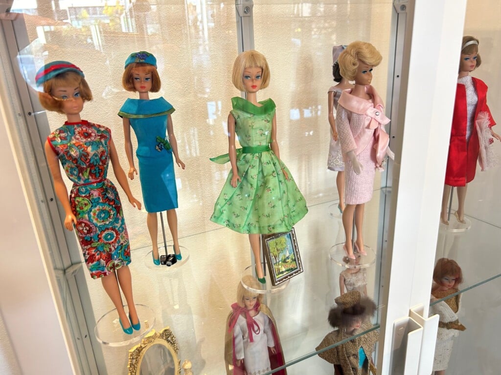 Popular Vintage Barbie