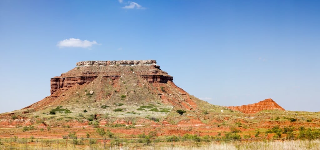 Gloss Mountains Ld Copy