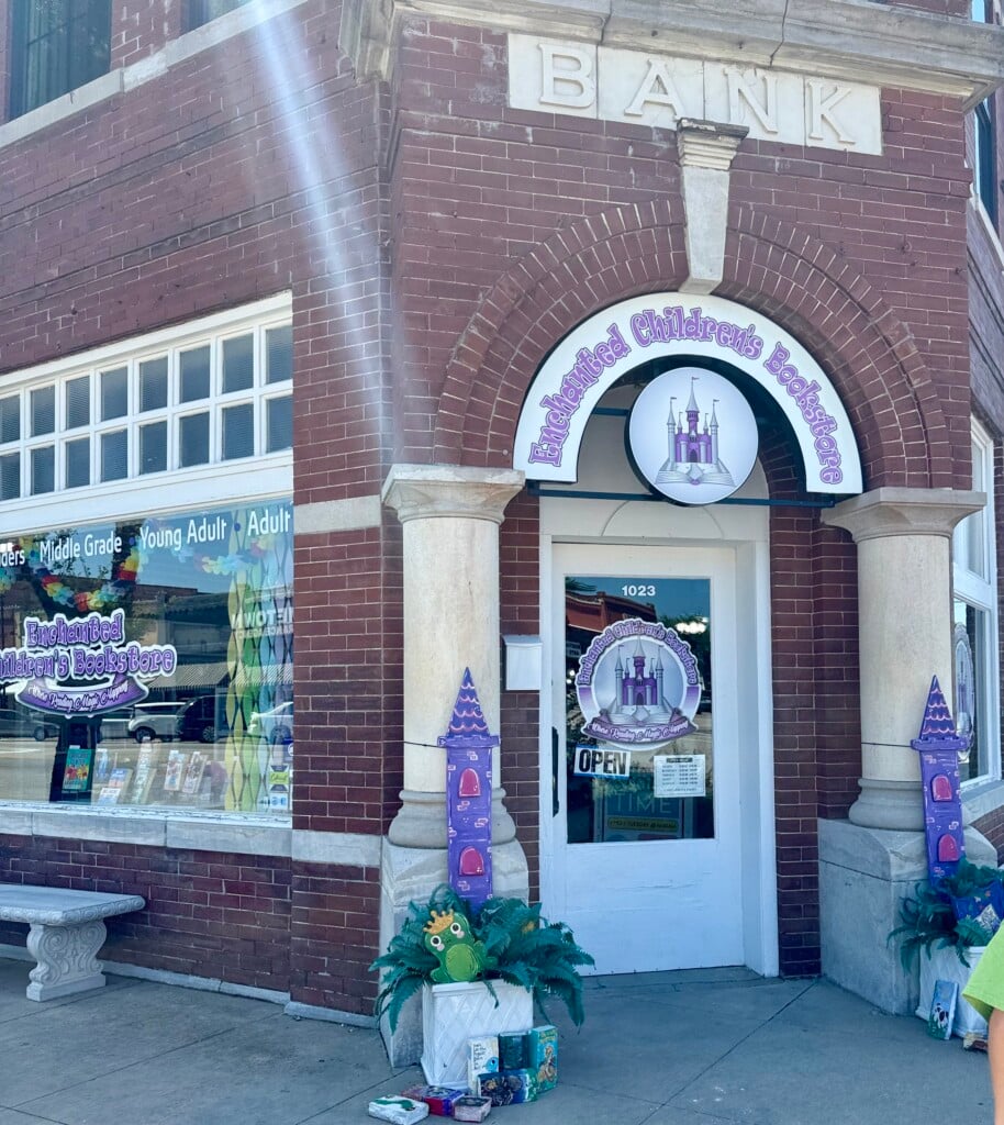 enchanted children's bookstore in downtown collinsville