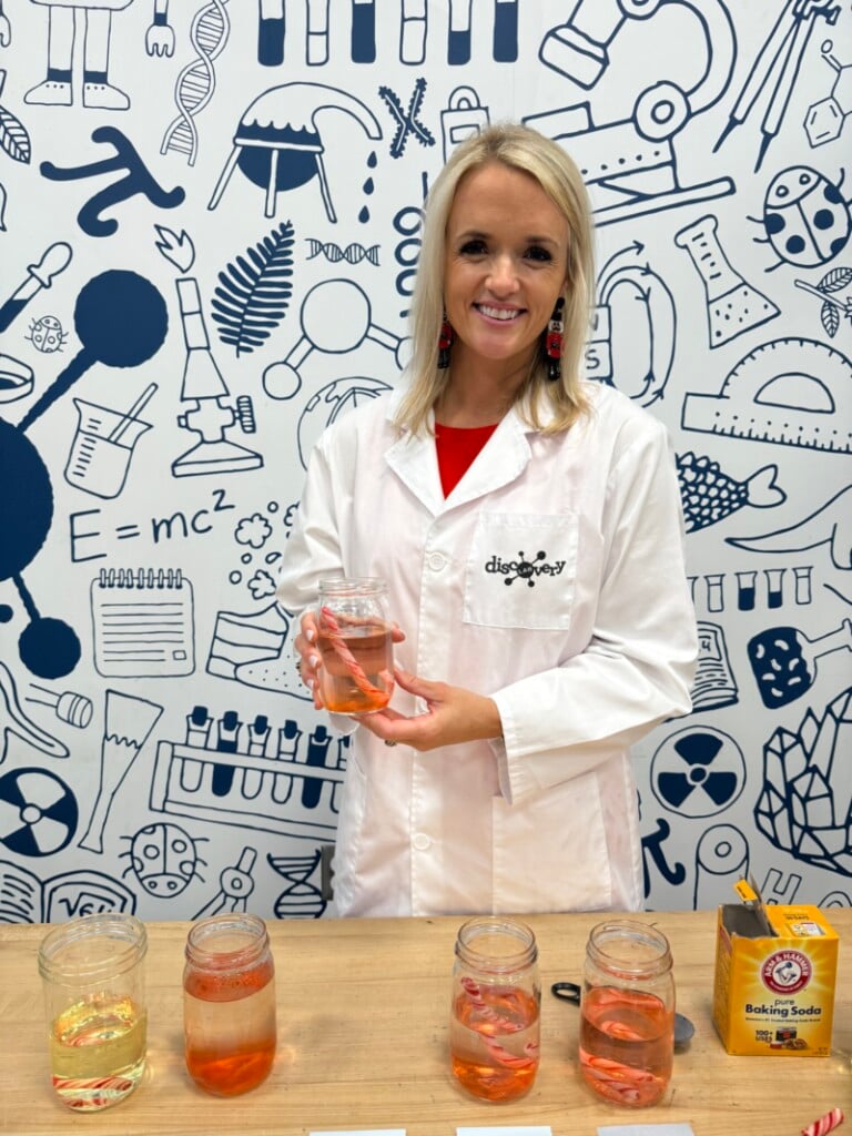 Kirsten Lang demonstrates the Fizzy Holiday Science Experiment