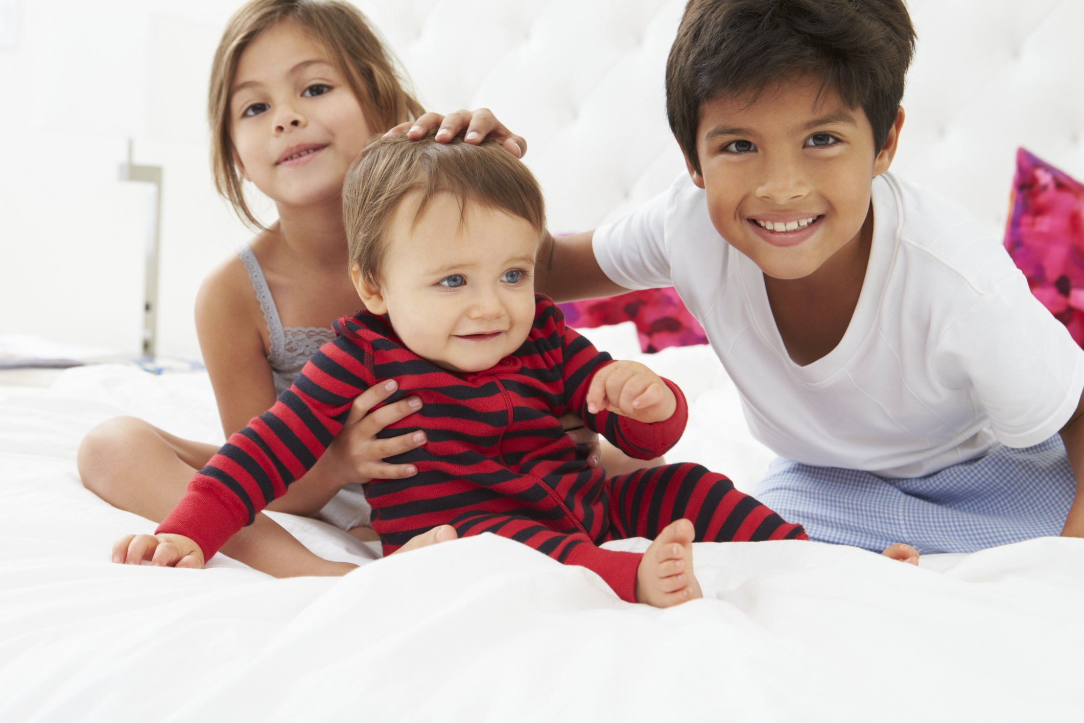  How to Balance Sibling Rivalry - TulsaKids Magazine