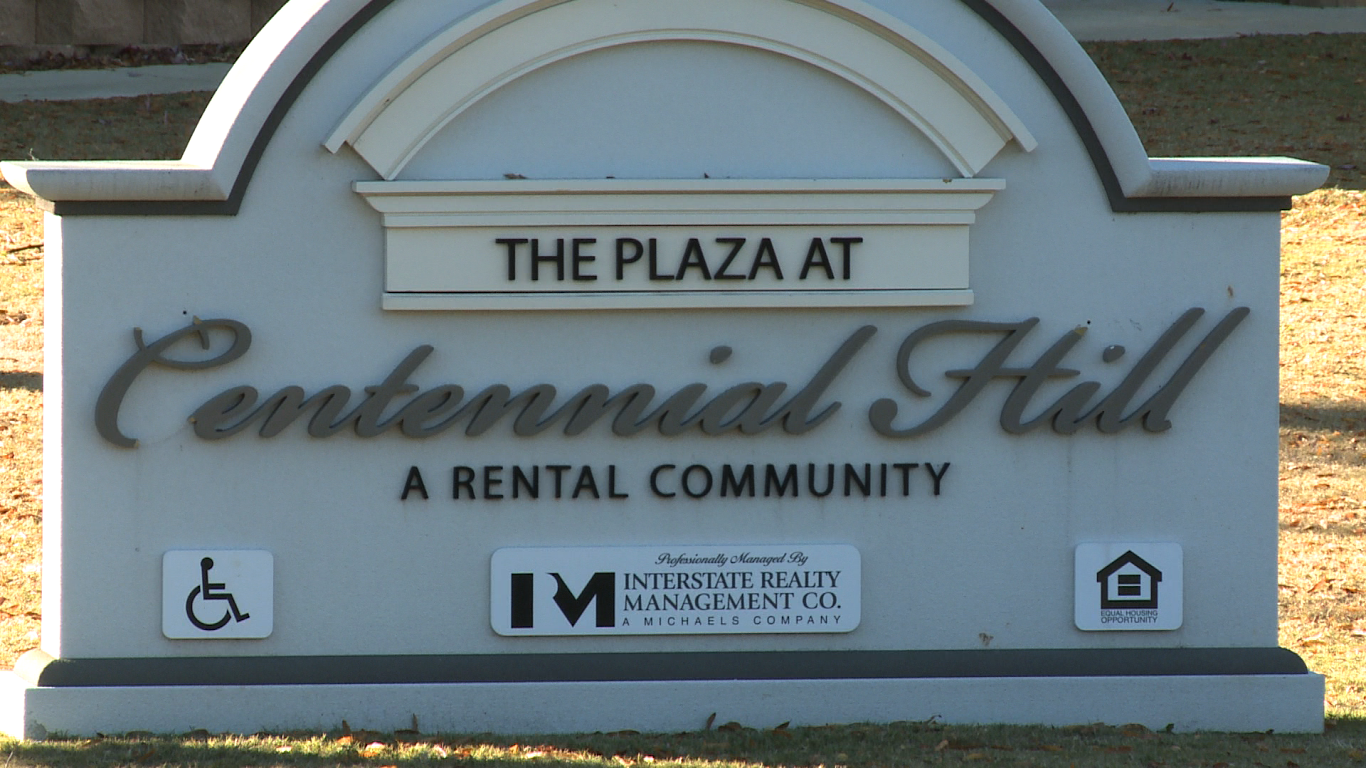 The Plaza at Centennial Hill Apartments in High Demand WAKA 8