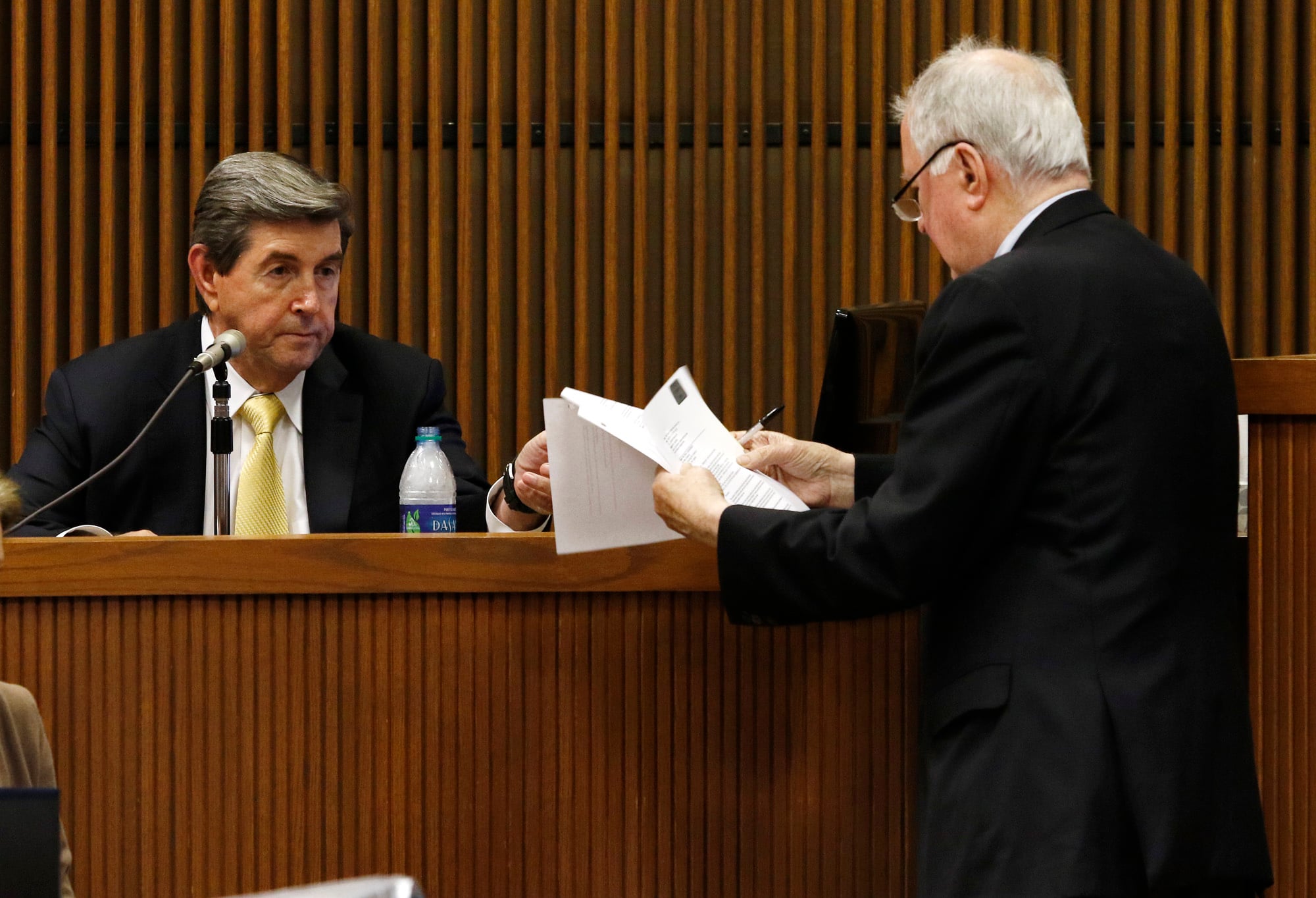 Former Gov. Bob Riley Resumes Testimony in Speaker's Ethics Trial - WAKA 8