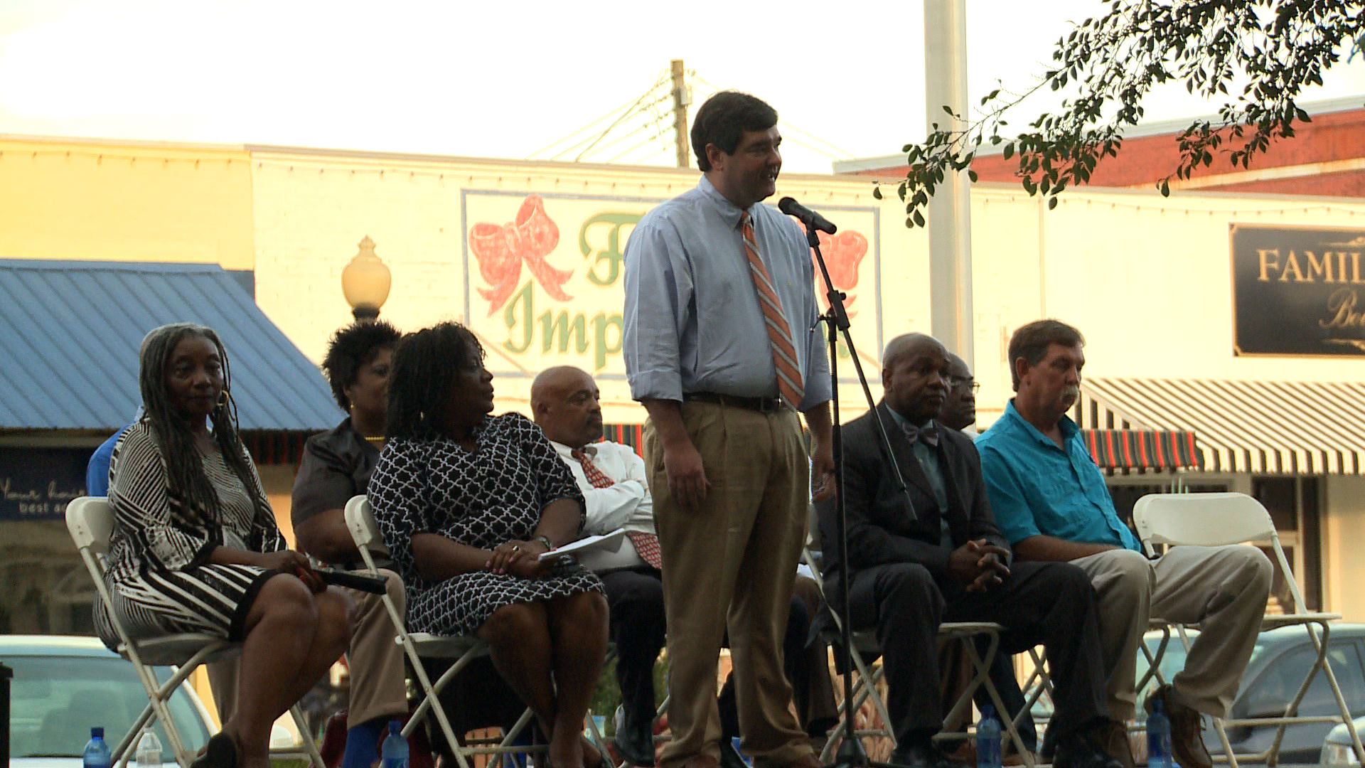 Troy Mayoral And City Council Candidates Address Public Waka 8