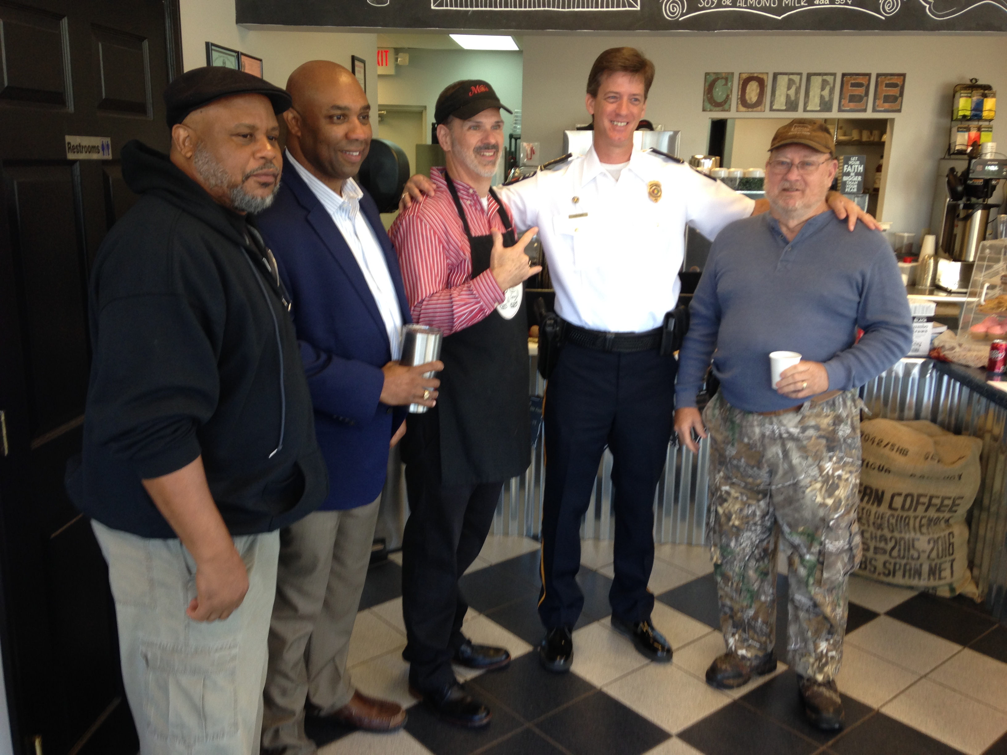 Greenville Police Host First-Ever Coffee with a Cop - WAKA 8