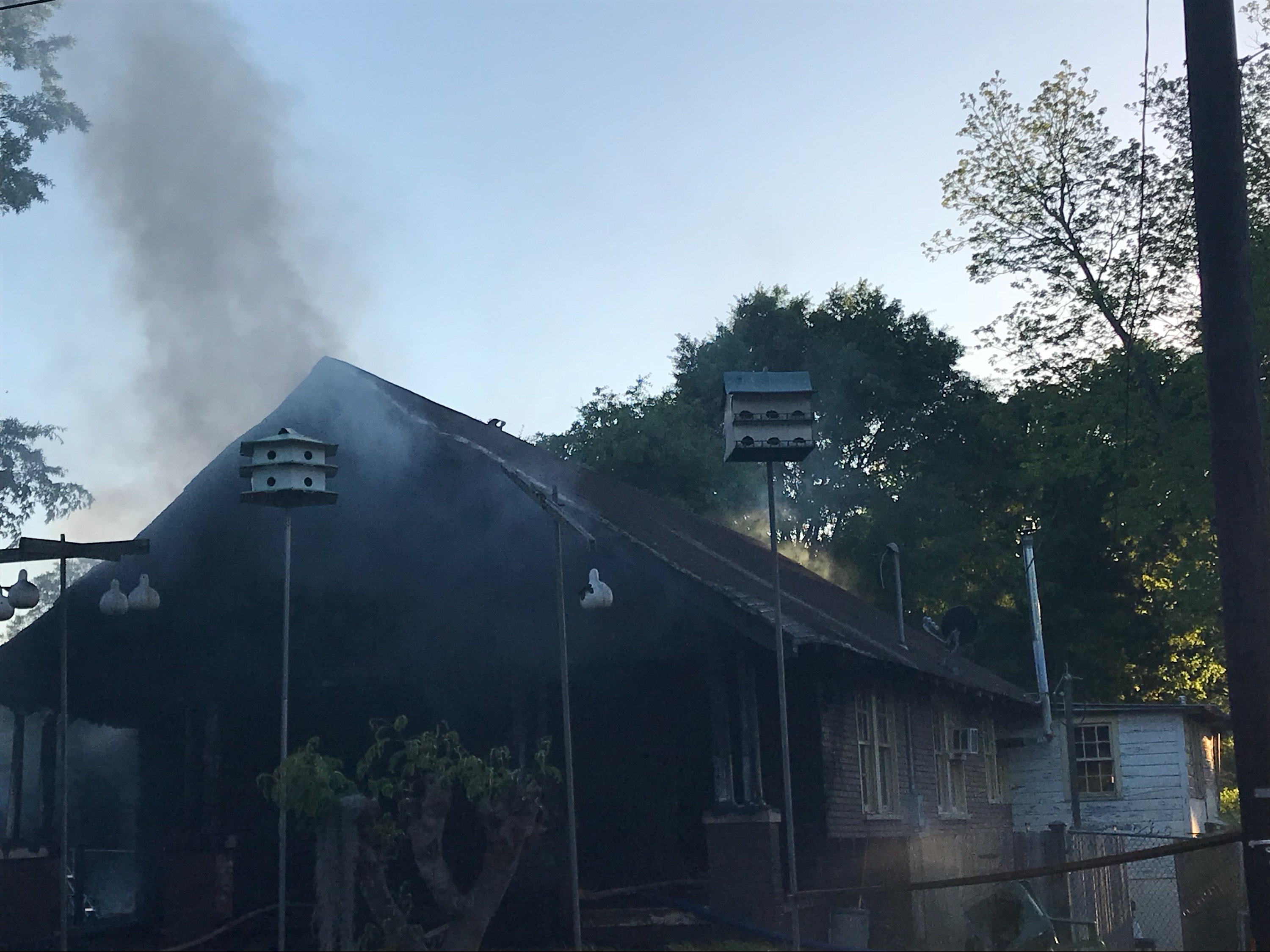 1 Killed in Montgomery House Fire - WAKA 8