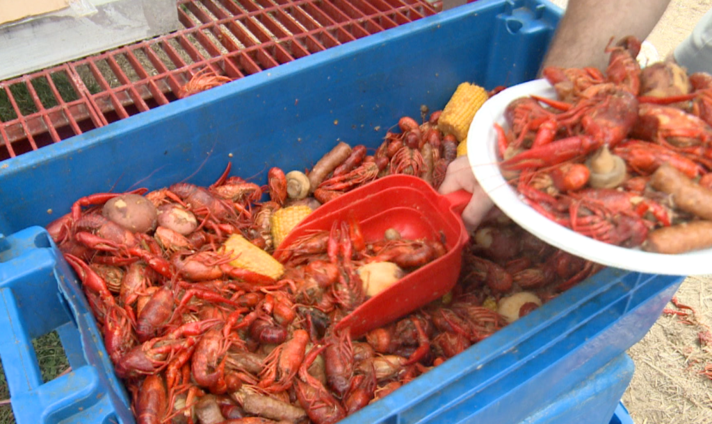 Annual Crawfish Boil Benefits Pike Road Patriot Fund WAKA 8