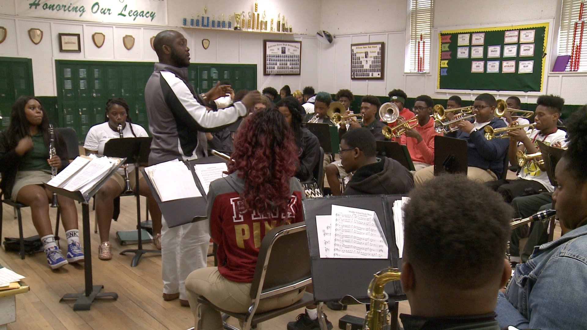 Jefferson Davis High School Marching Band Needs Your Help Getting to
