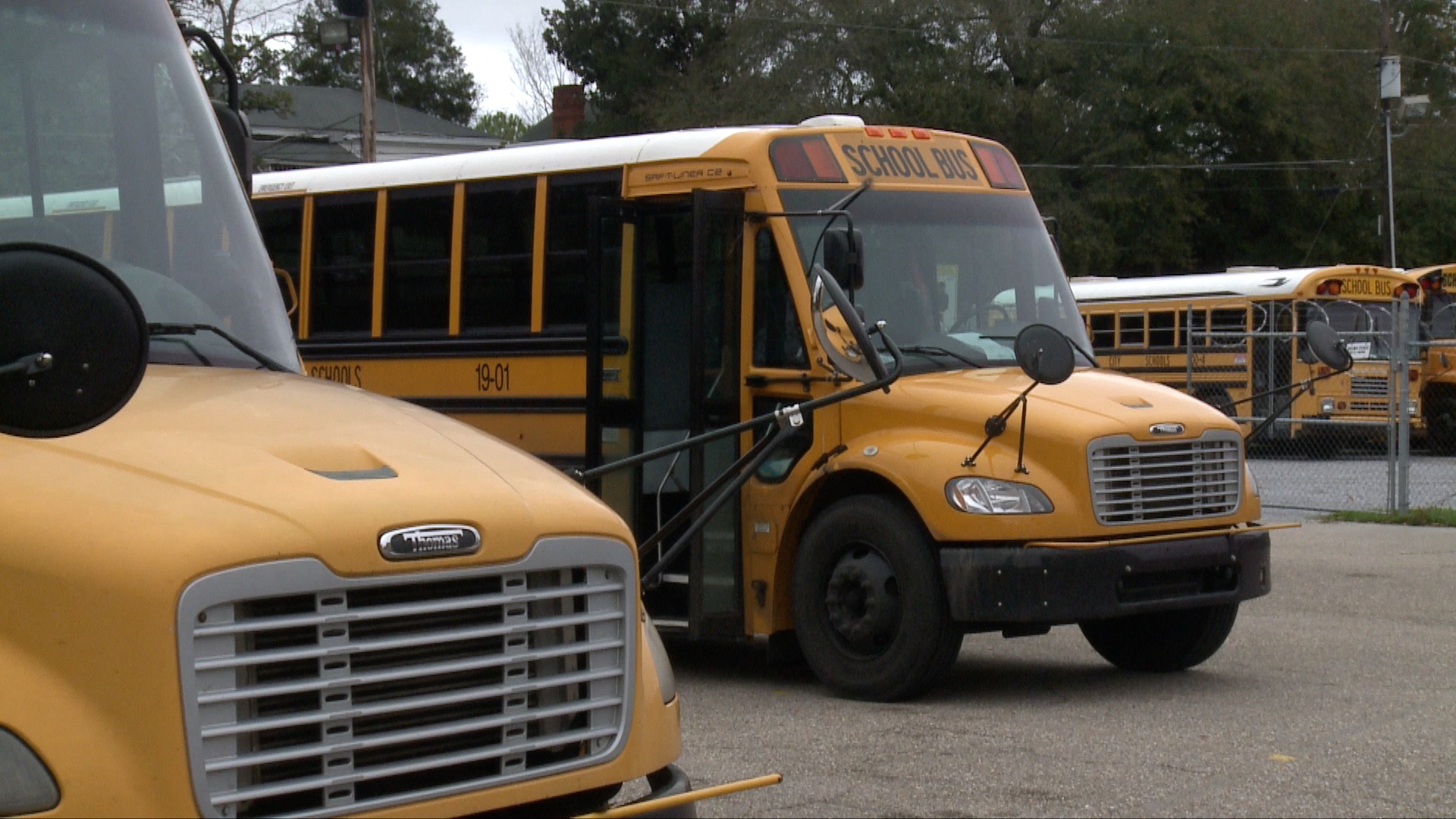 Selma City Schools Looking to Expand its Transportation Services - WAKA 8