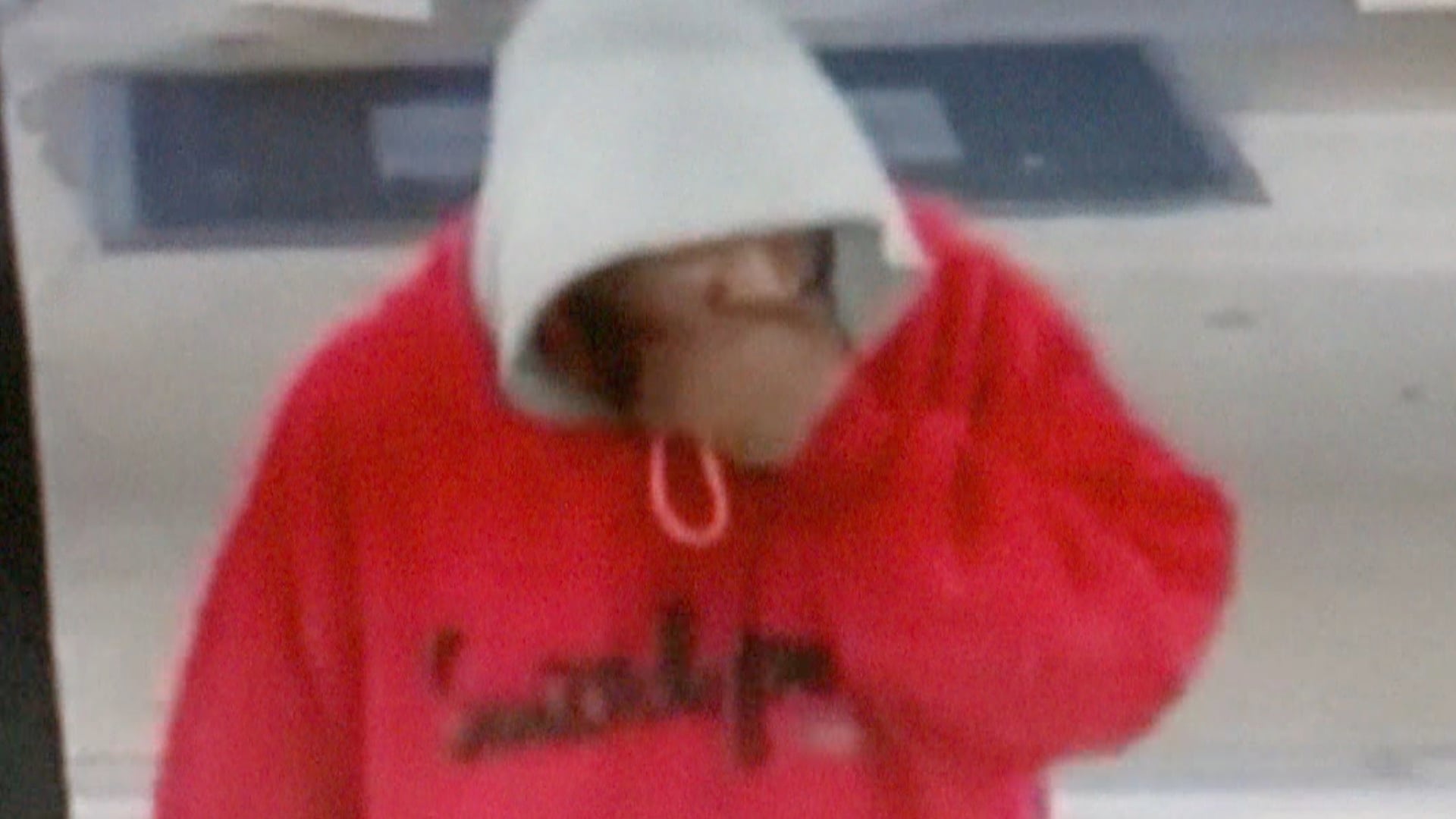 Suspect Wanted in Dollar General Armed Robbery in Dallas Co. - WAKA 8