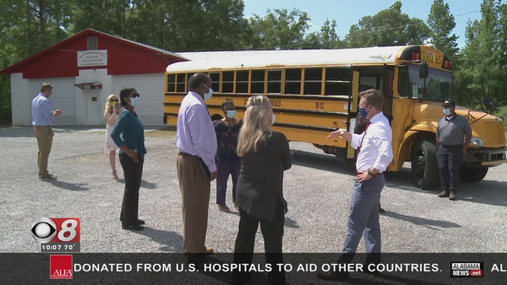 Eric Mackey Tours Perry County Schools