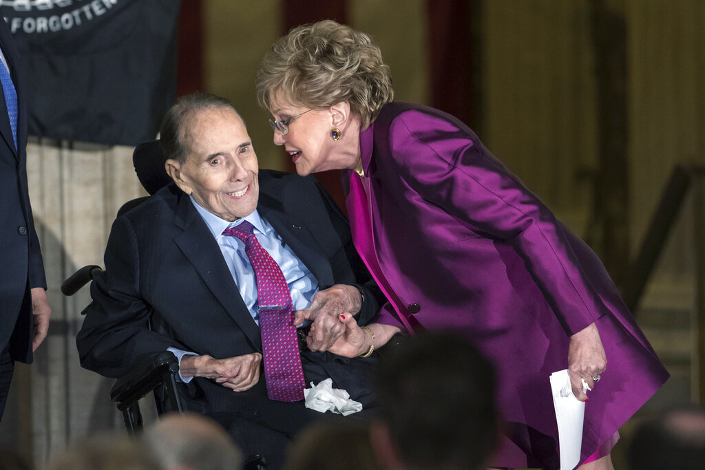 Bob Dole, Elizabeth Dole