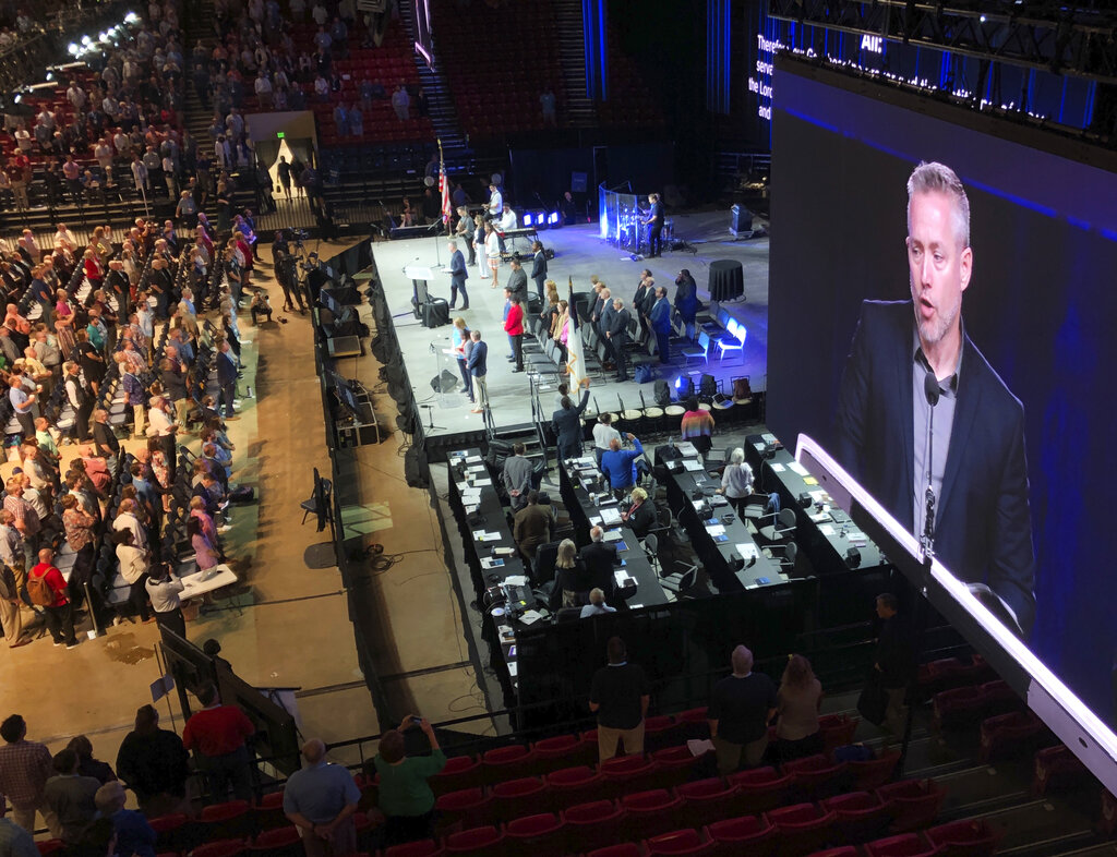 Religion Southern Baptists Meeting Friction