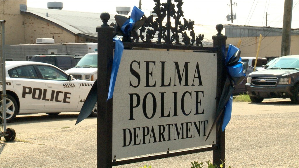 Wal Moorerprocessional Pkg 1