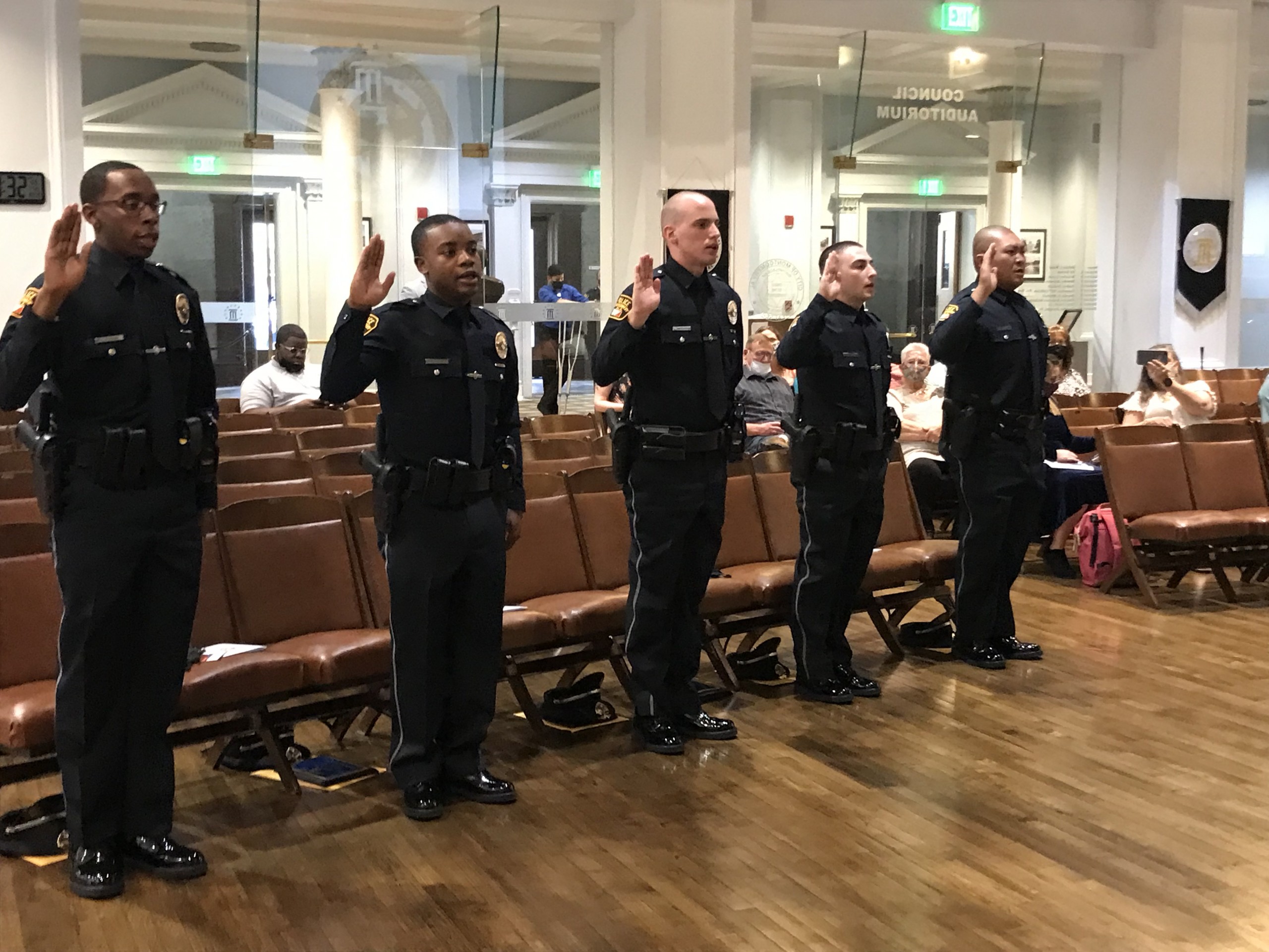 MPD Welcomes Five New Officers at Graduation Ceremony Thursday - WAKA 8