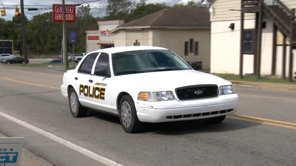 Wal Utowncopshortage Pkg