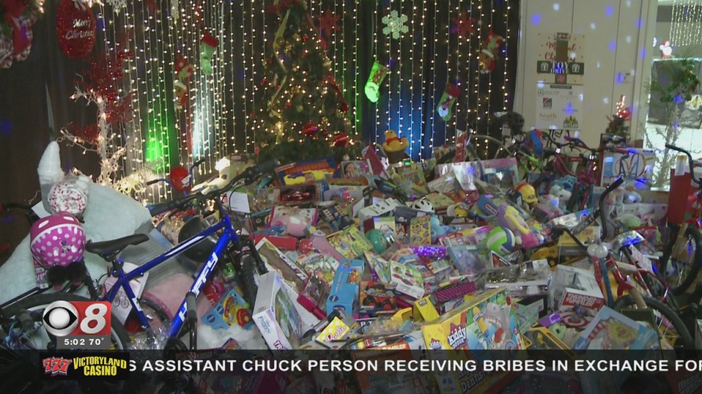 Toy Drive Wrap 121021