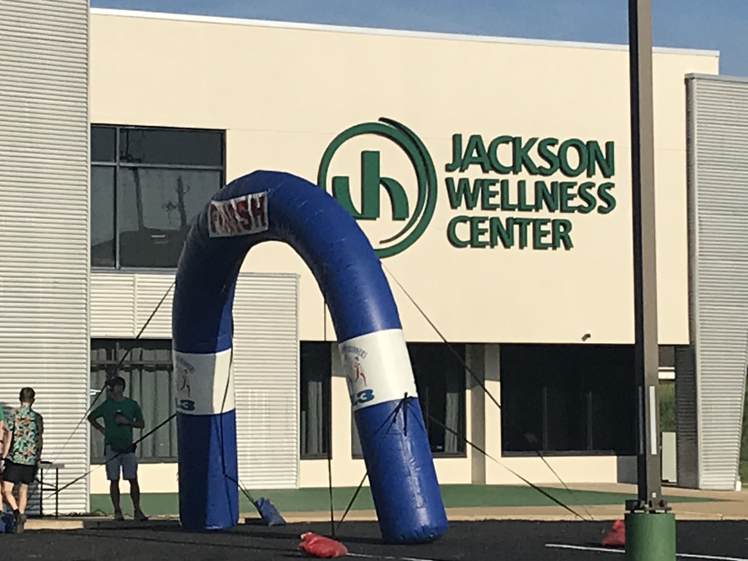 Jackson Wellness Center Host Back to School Health Fair WAKA 8