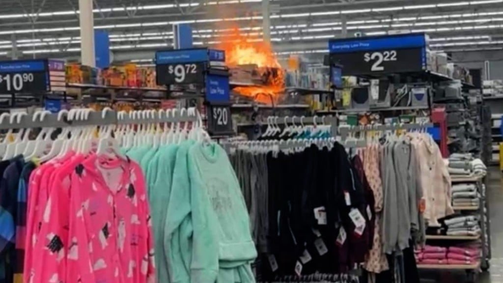 Wal Selmafires1118 Fox Pkg